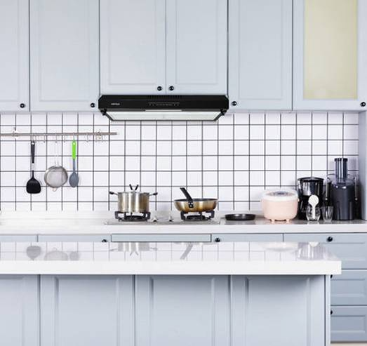 A kitchen with white cabinets and white counter tops

AI-generated content may be incorrect.