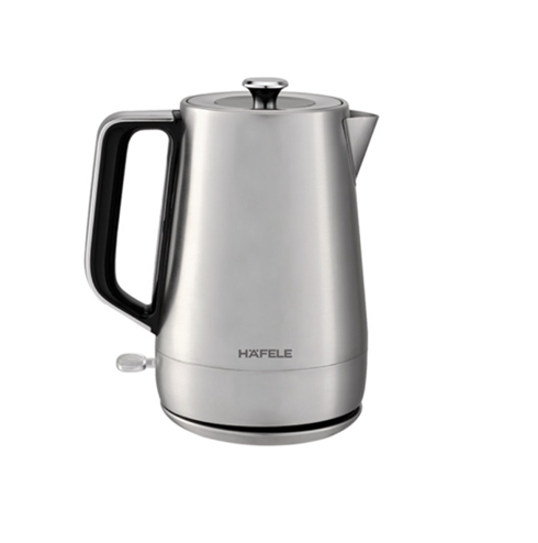 A silver and black tea kettle

AI-generated content may be incorrect.