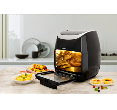 A chicken in an oven

AI-generated content may be incorrect.