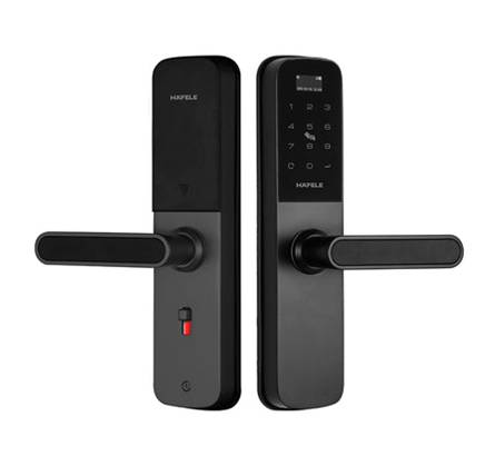 A close-up of a door handle

AI-generated content may be incorrect.
