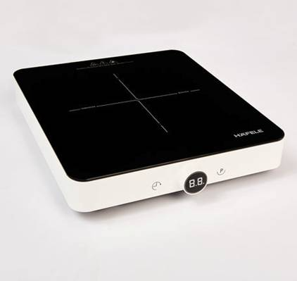A black and white electronic device

AI-generated content may be incorrect.